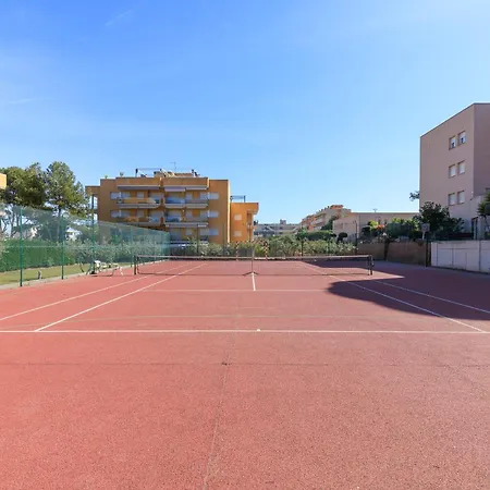 Uhc Tramuntana Family Complex * Salou