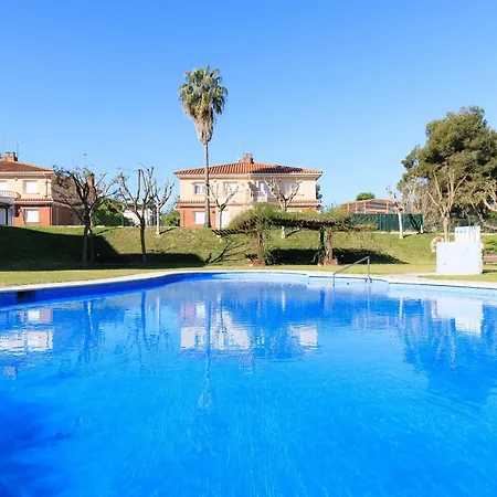 Uhc Tramuntana Family Complex Apartment Salou